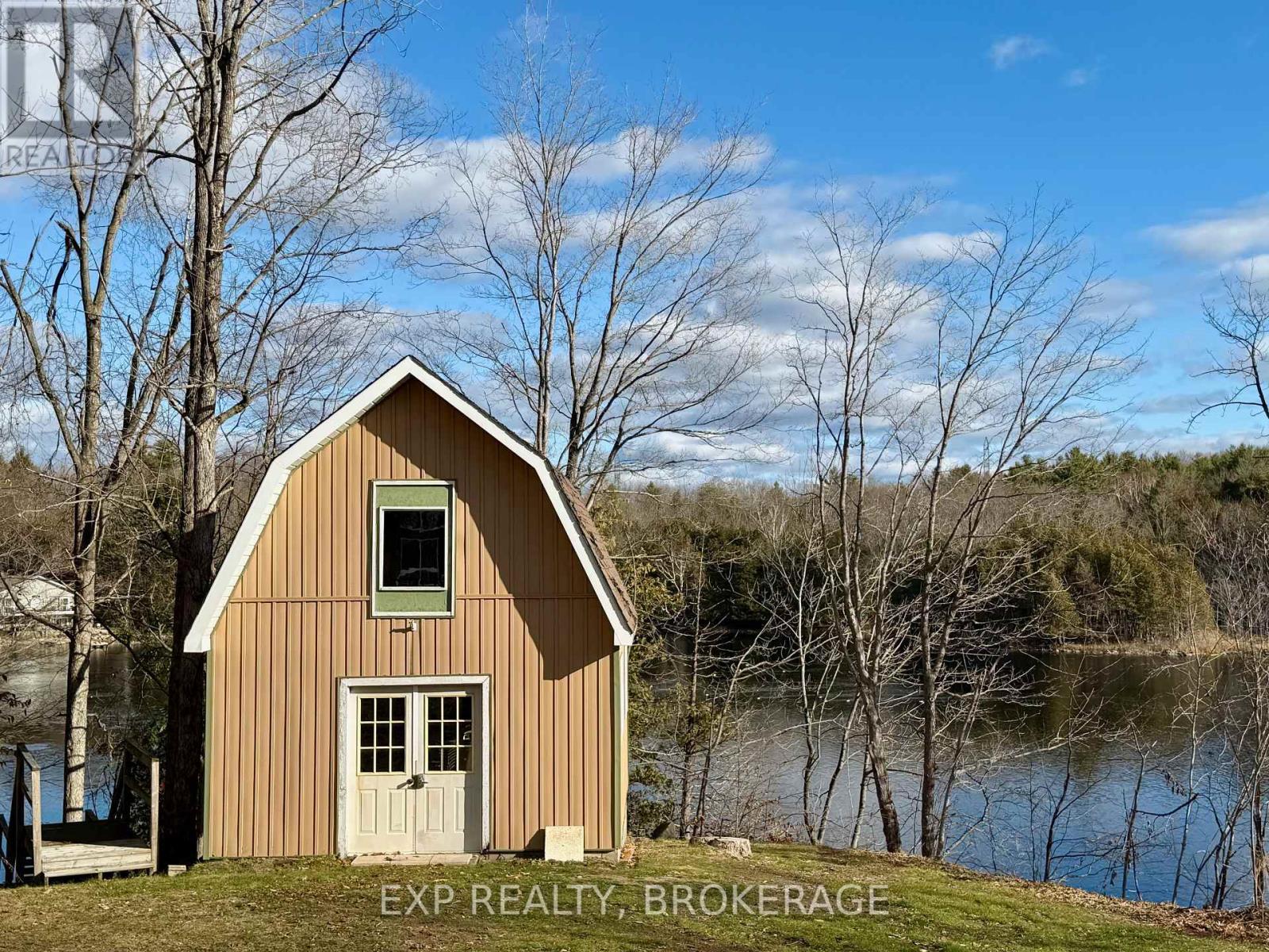 2103 Hambly Lane, Frontenac (Frontenac South), ON - Outdoor