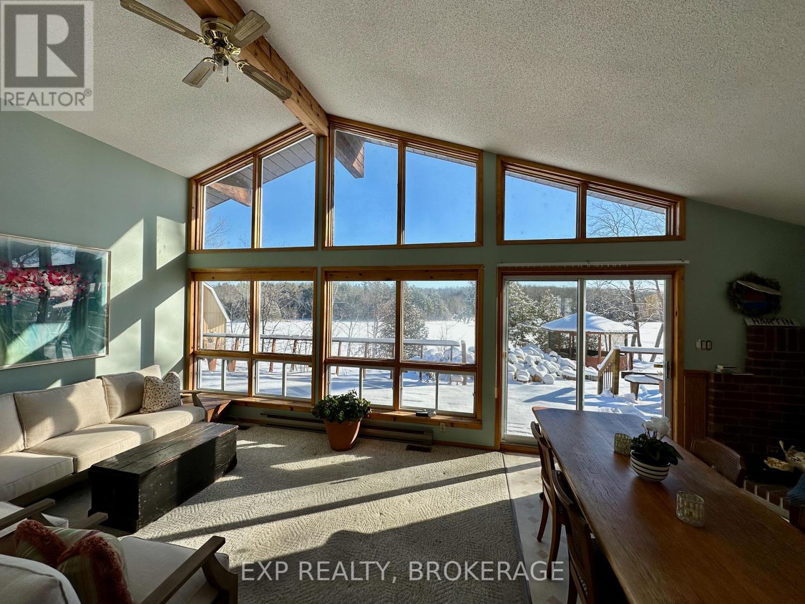 2103 Hambly Lane, Frontenac (Frontenac South), ON - Indoor