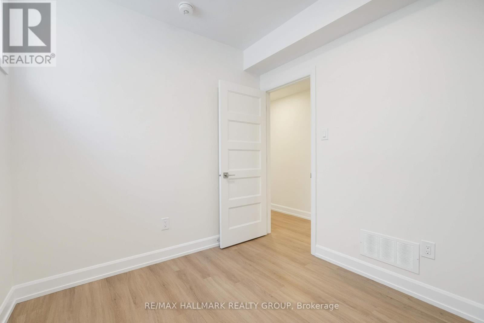 C - 958 Fisher Avenue, Ottawa, ON