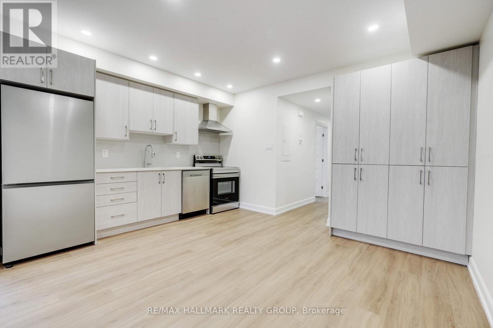 C - 958 Fisher Avenue, Ottawa, ON