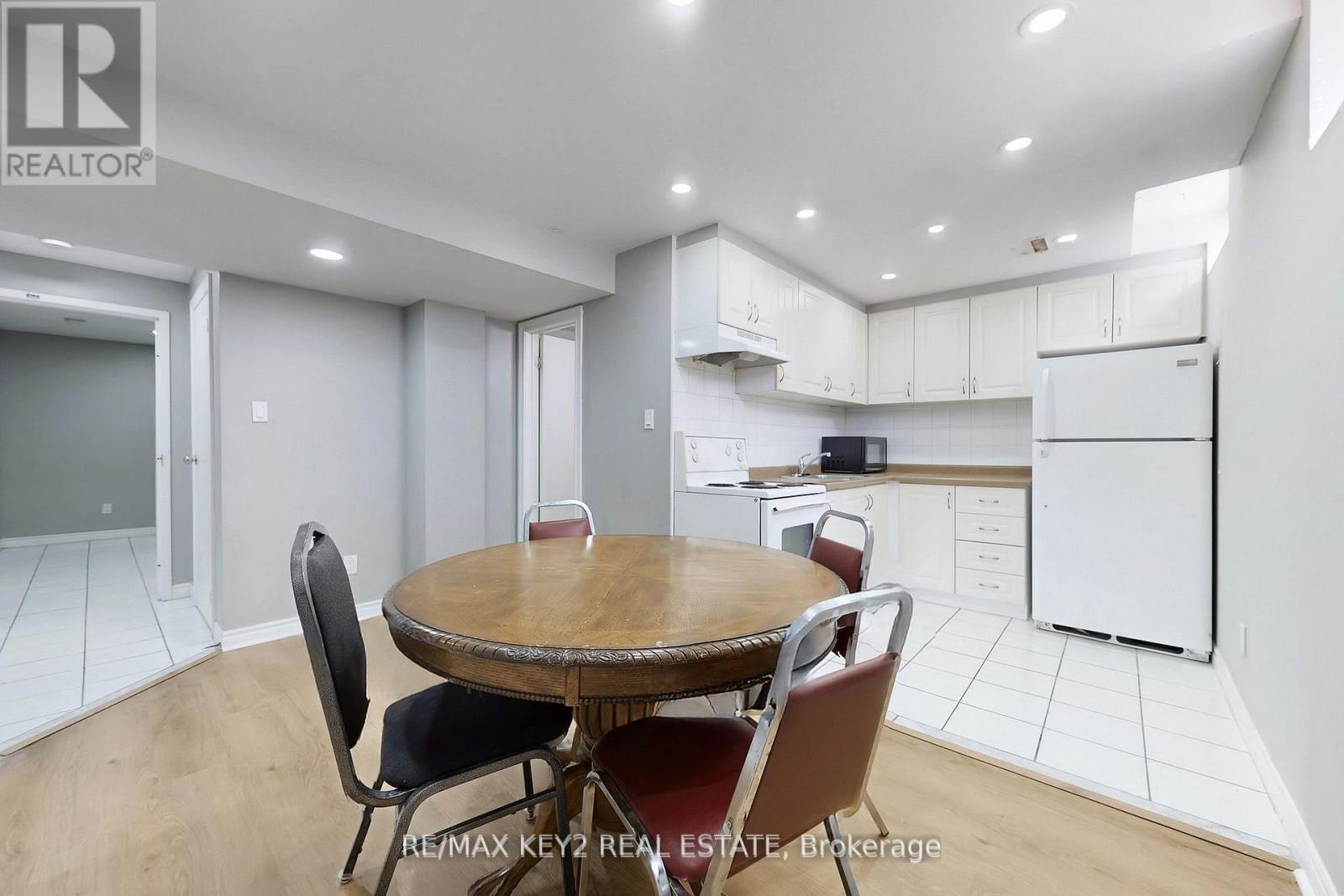 Bsmt - 201 Hopecrest Road, Markham, ON - Indoor