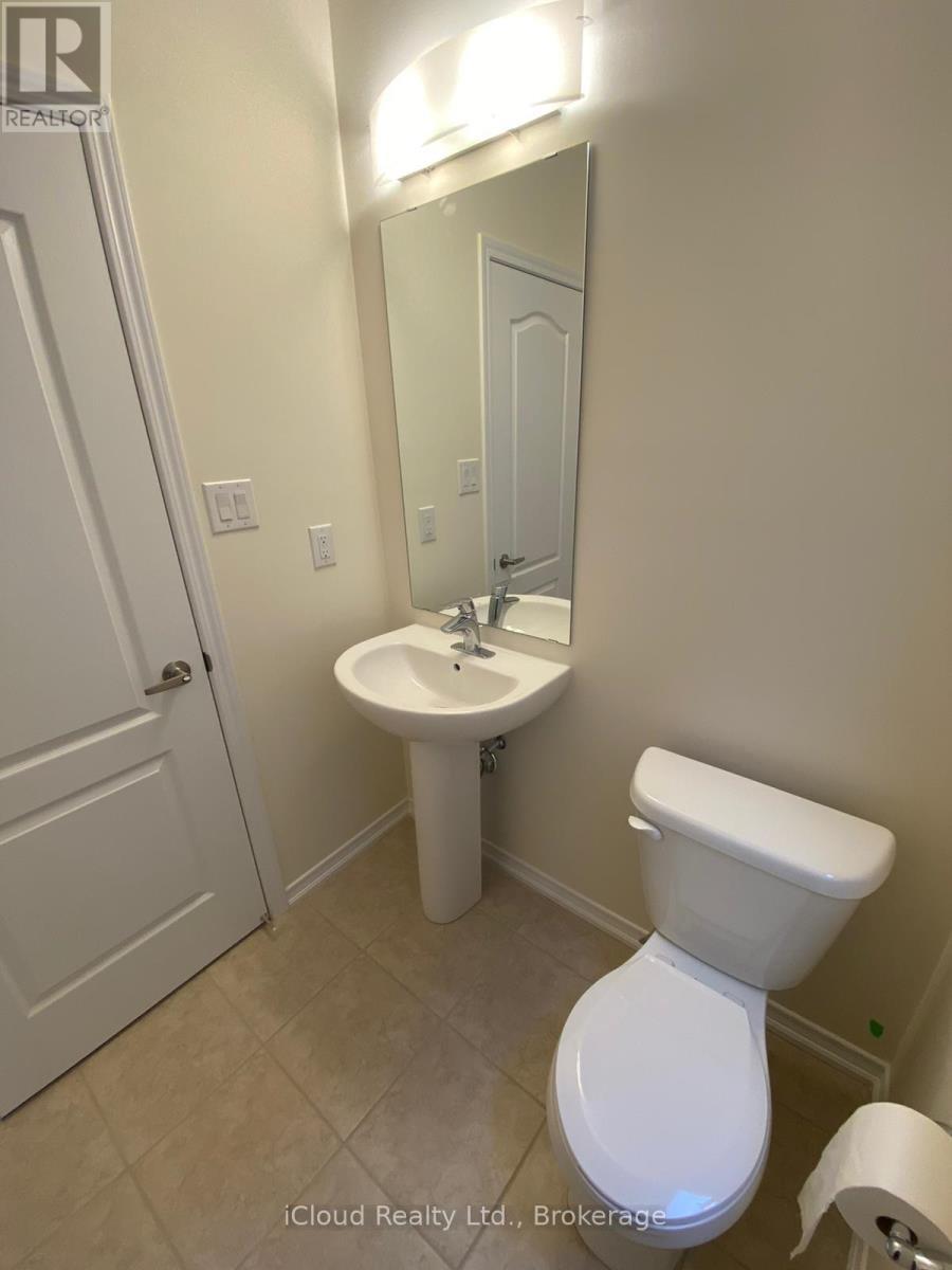 8871 Chickory Trail, Niagara Falls, ON - Indoor Photo Showing Bathroom
