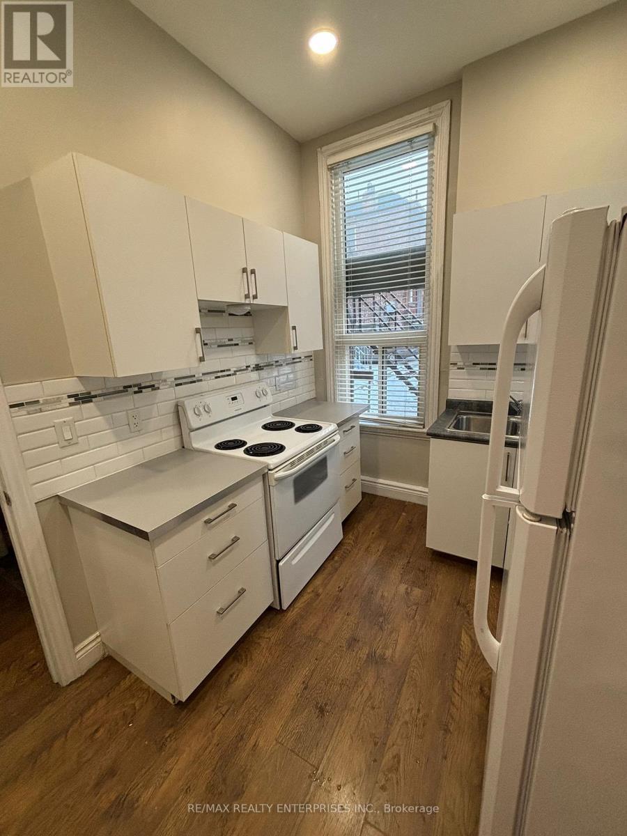 2A - 156 James Street S, Hamilton, ON