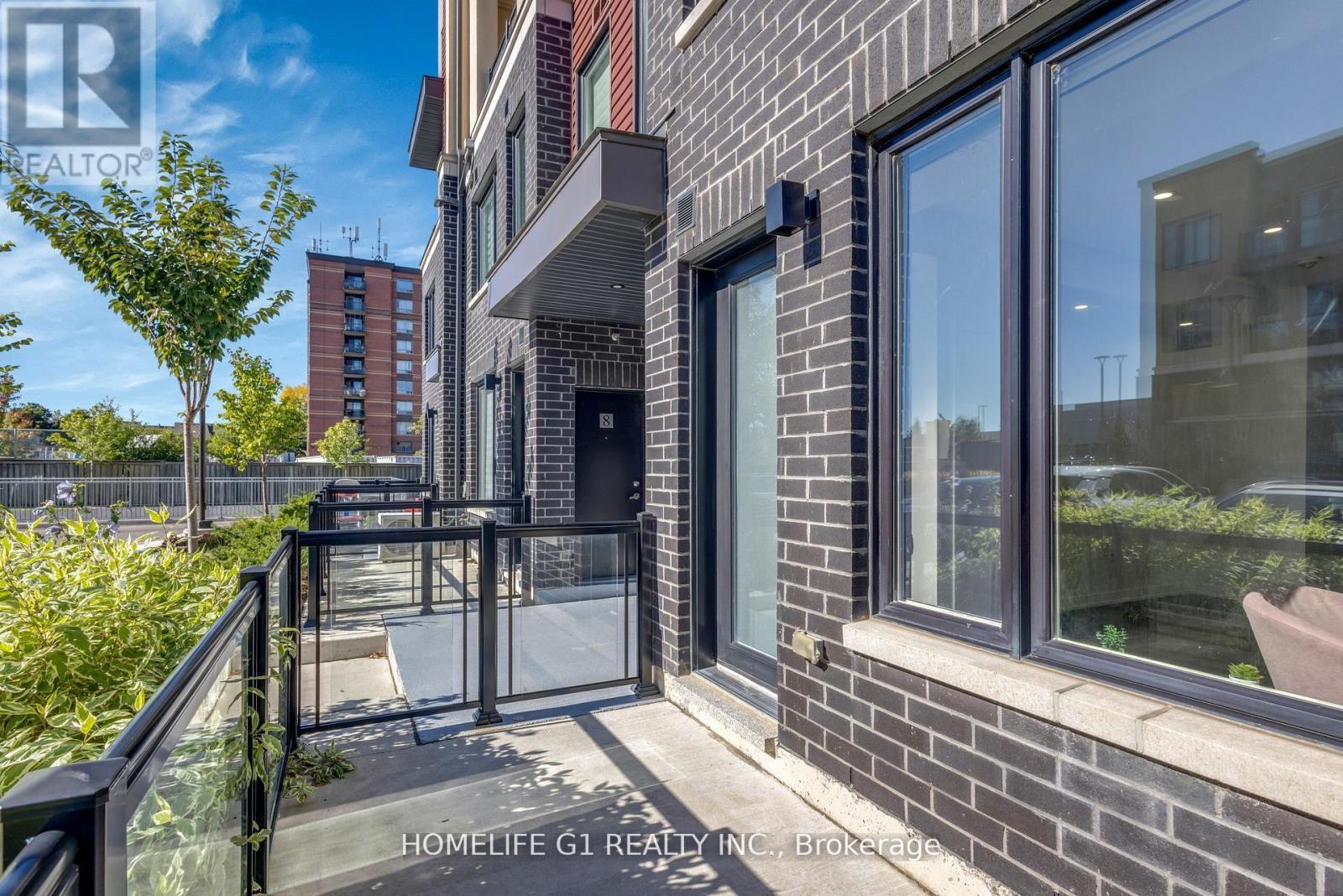 5 - 3429 Ridgeway Drive, Mississauga, ON