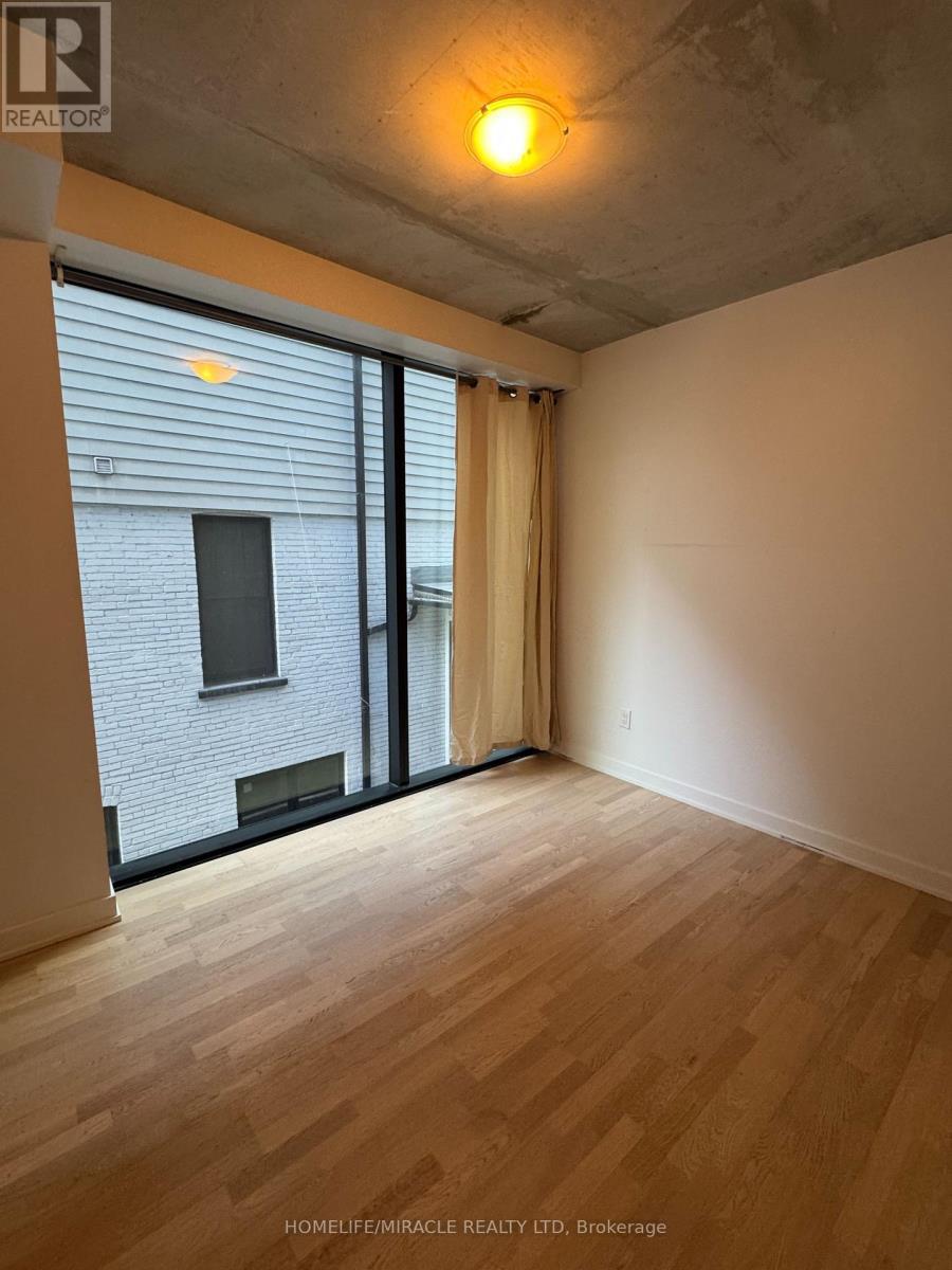 204 - 38 Stewart Street, Toronto, ON