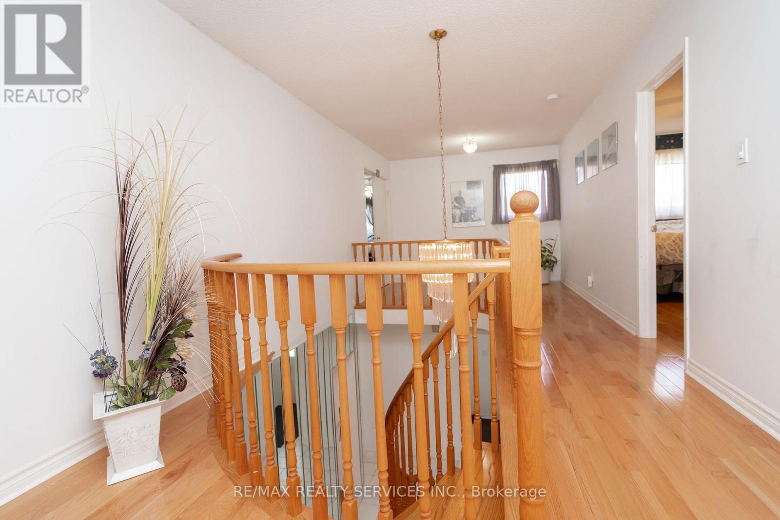 6 Ruth Avenue, Brampton, ON - Indoor Photo Showing Other Room