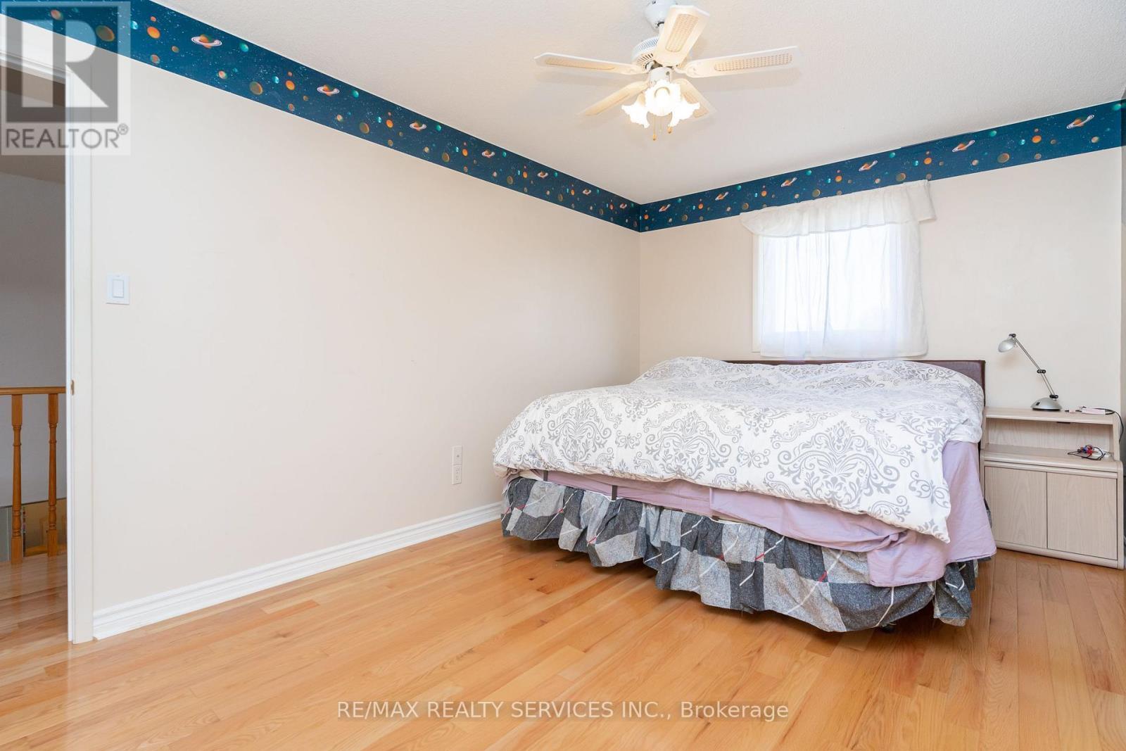 6 Ruth Avenue, Brampton, ON - Indoor Photo Showing Bedroom