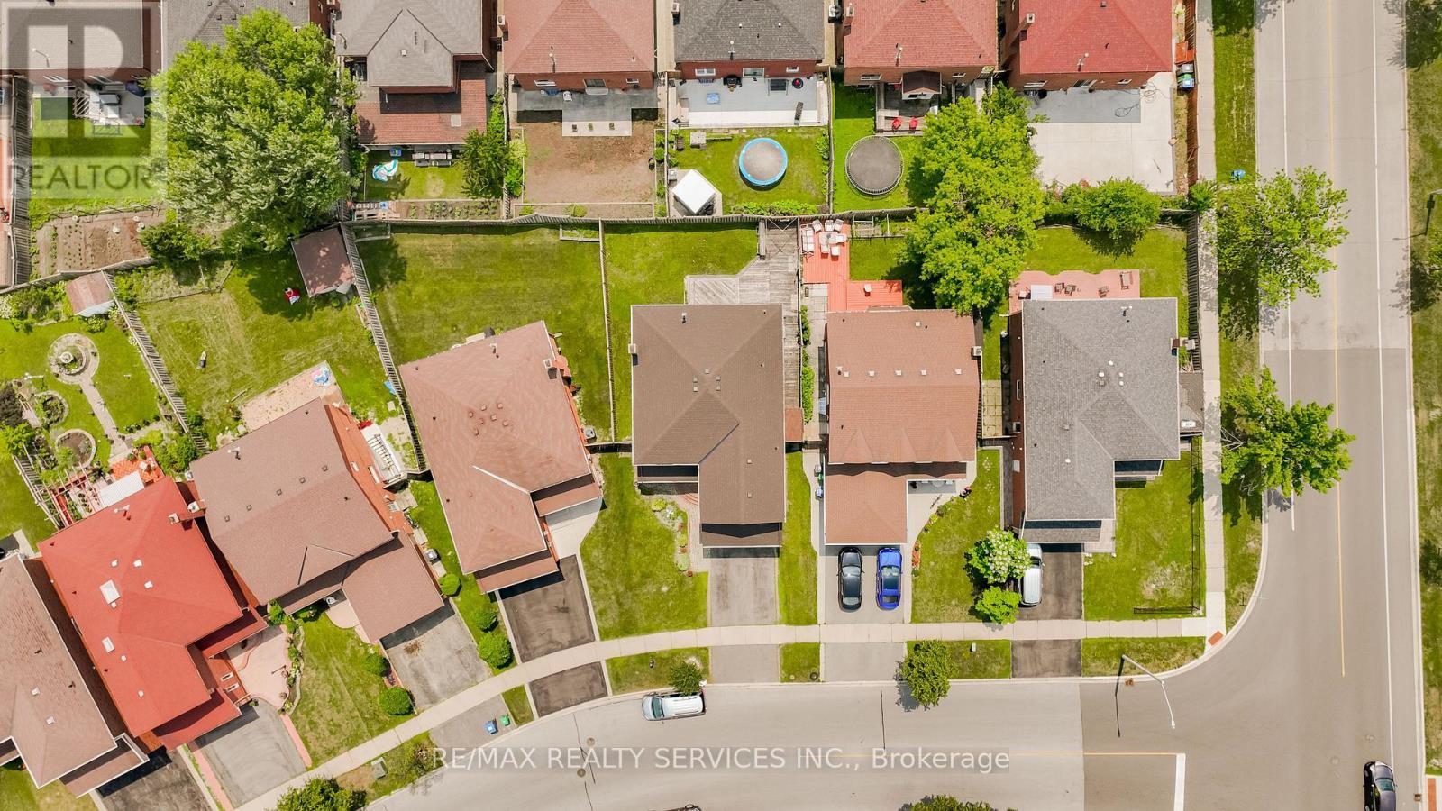 6 Ruth Avenue, Brampton, ON - Outdoor With View