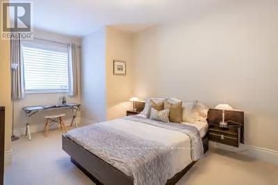 203 Hunterwood Chase, Vaughan, ON - Indoor Photo Showing Bedroom