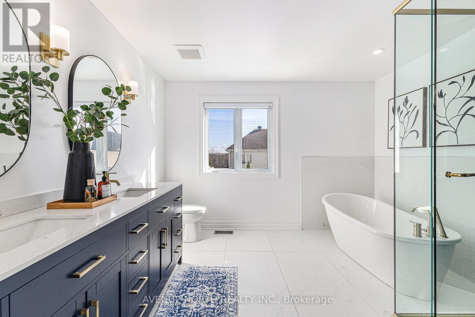 31 Bearman Street, Ottawa, ON - Indoor Photo Showing Bathroom