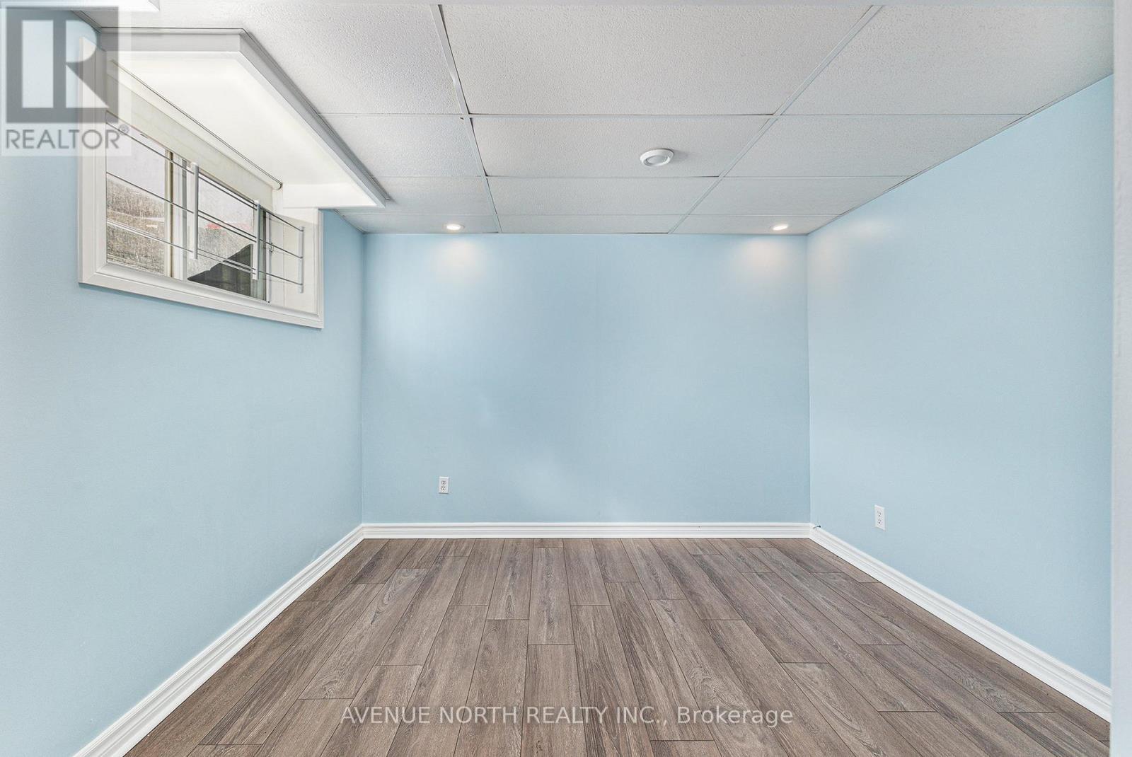 31 Bearman Street, Ottawa, ON - Indoor Photo Showing Other Room