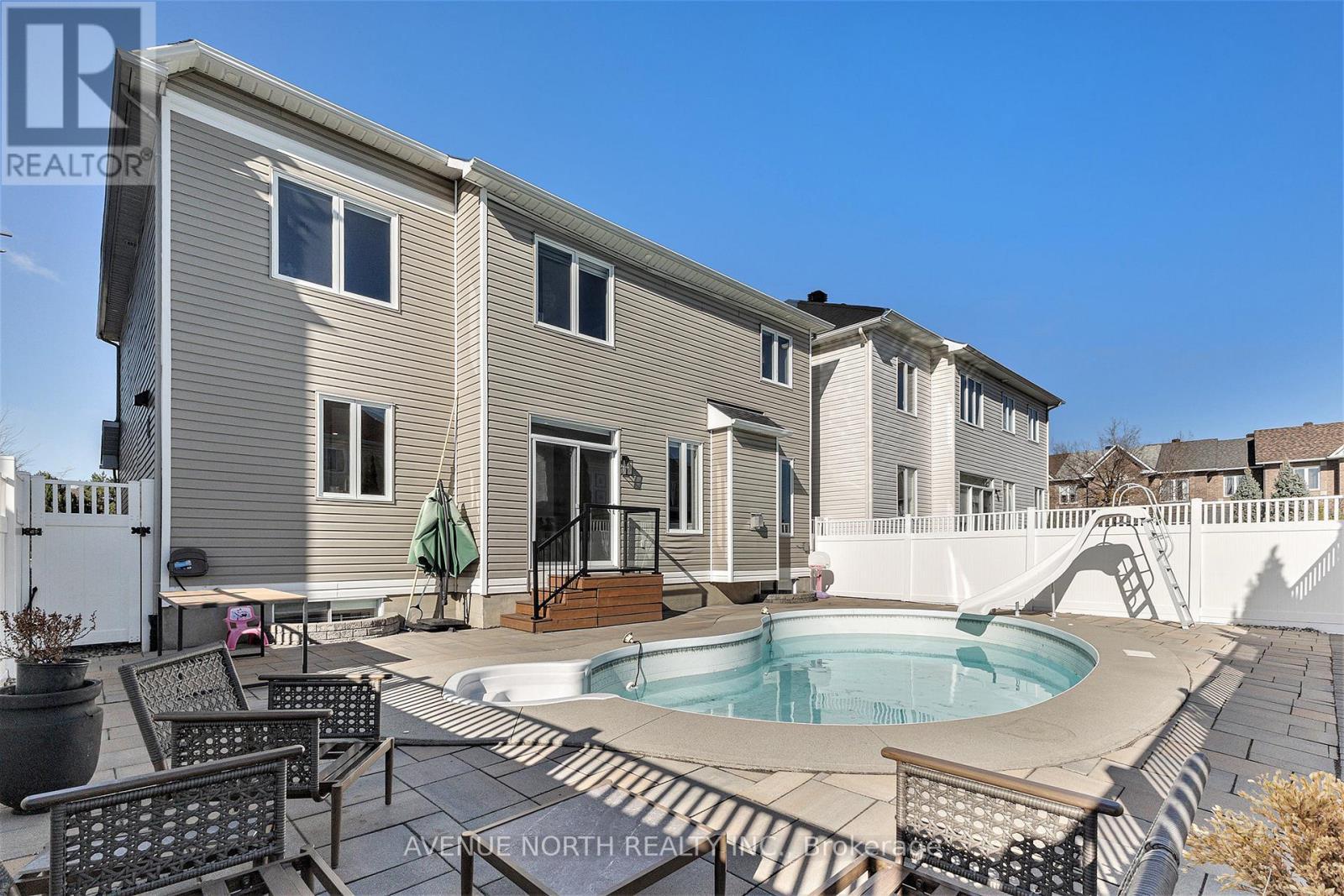 31 Bearman Street, Ottawa, ON - Outdoor With In Ground Pool With Deck Patio Veranda