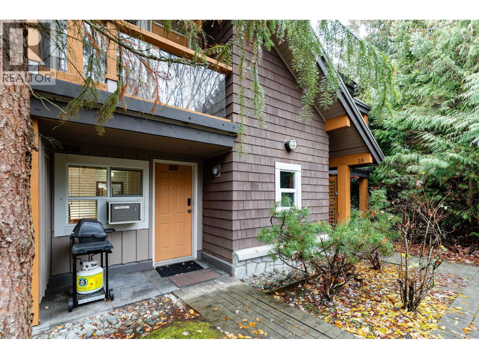 24/24A 4388 Northlands Boulevard, Whistler, BC - Outdoor