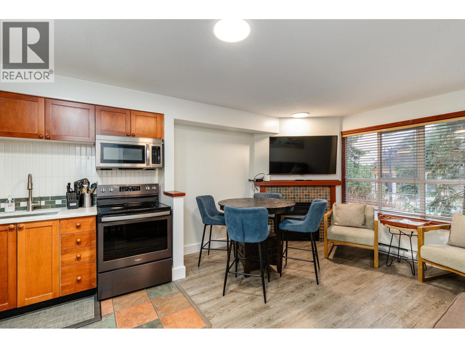 24/24A 4388 Northlands Boulevard, Whistler, BC - Indoor