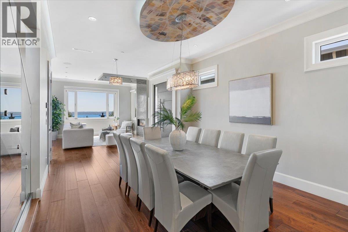 2171 Queens Avenue, West Vancouver, BC - Indoor Photo Showing Dining Room
