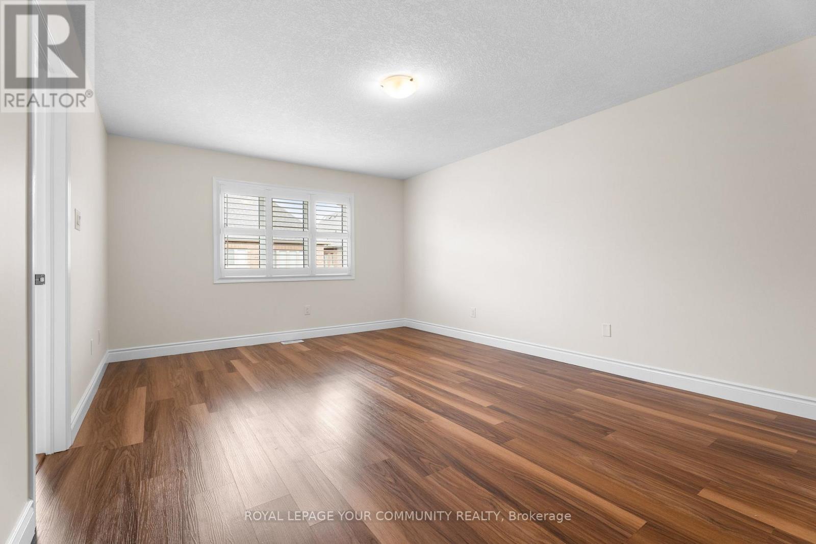 60 Golden Springs Drive, Brampton, ON - Indoor Photo Showing Other Room