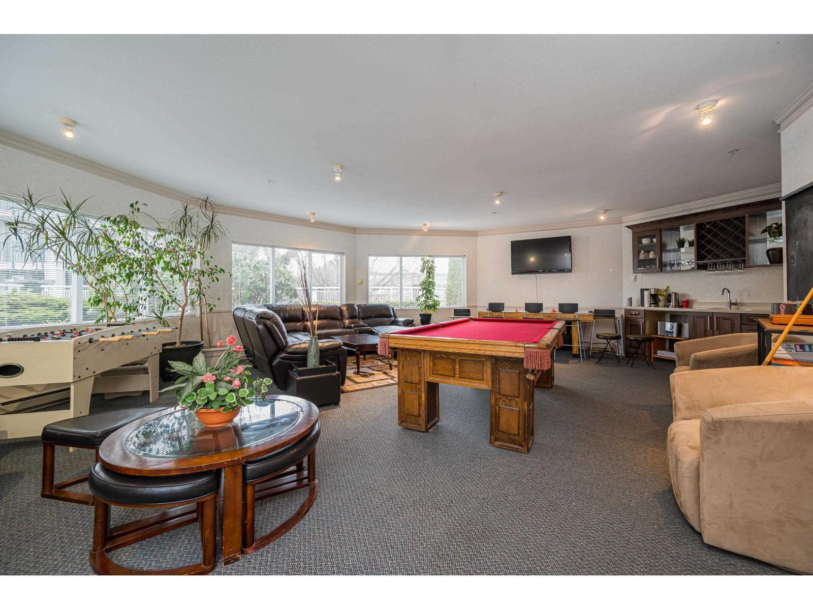 314 6359 198 Street, Langley, BC - Indoor Photo Showing Other Room