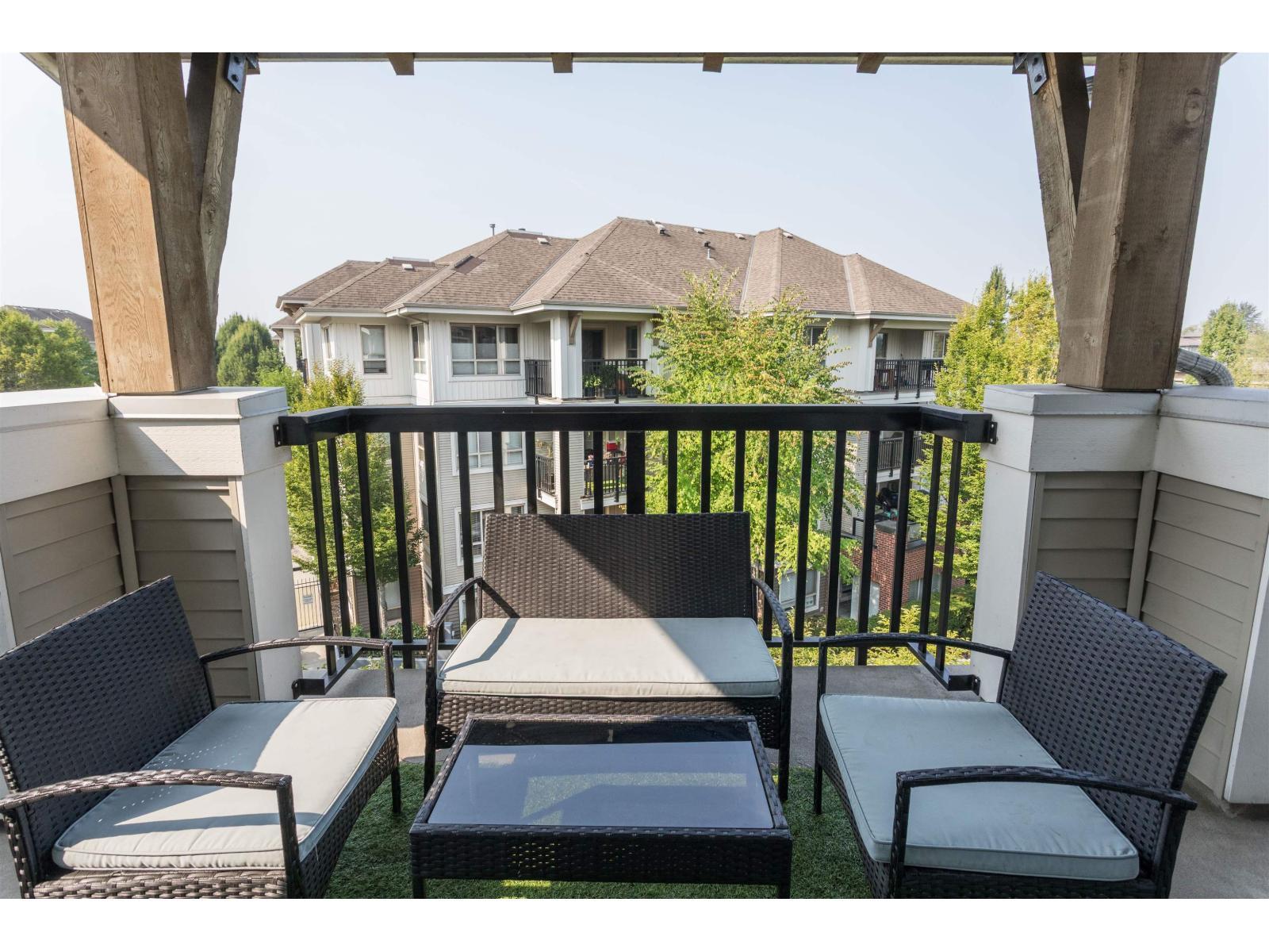 425 8915 202 Street, Langley, BC - Outdoor With Exterior