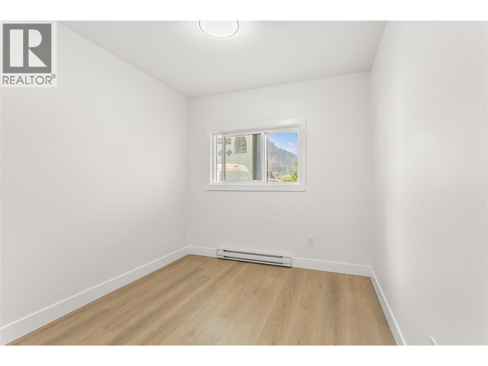 2711 Hewl Road, West Kelowna, BC - Indoor Photo Showing Other Room