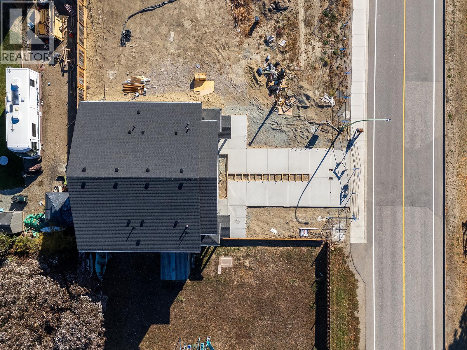 2711 Hewl Road, West Kelowna, BC - Outdoor