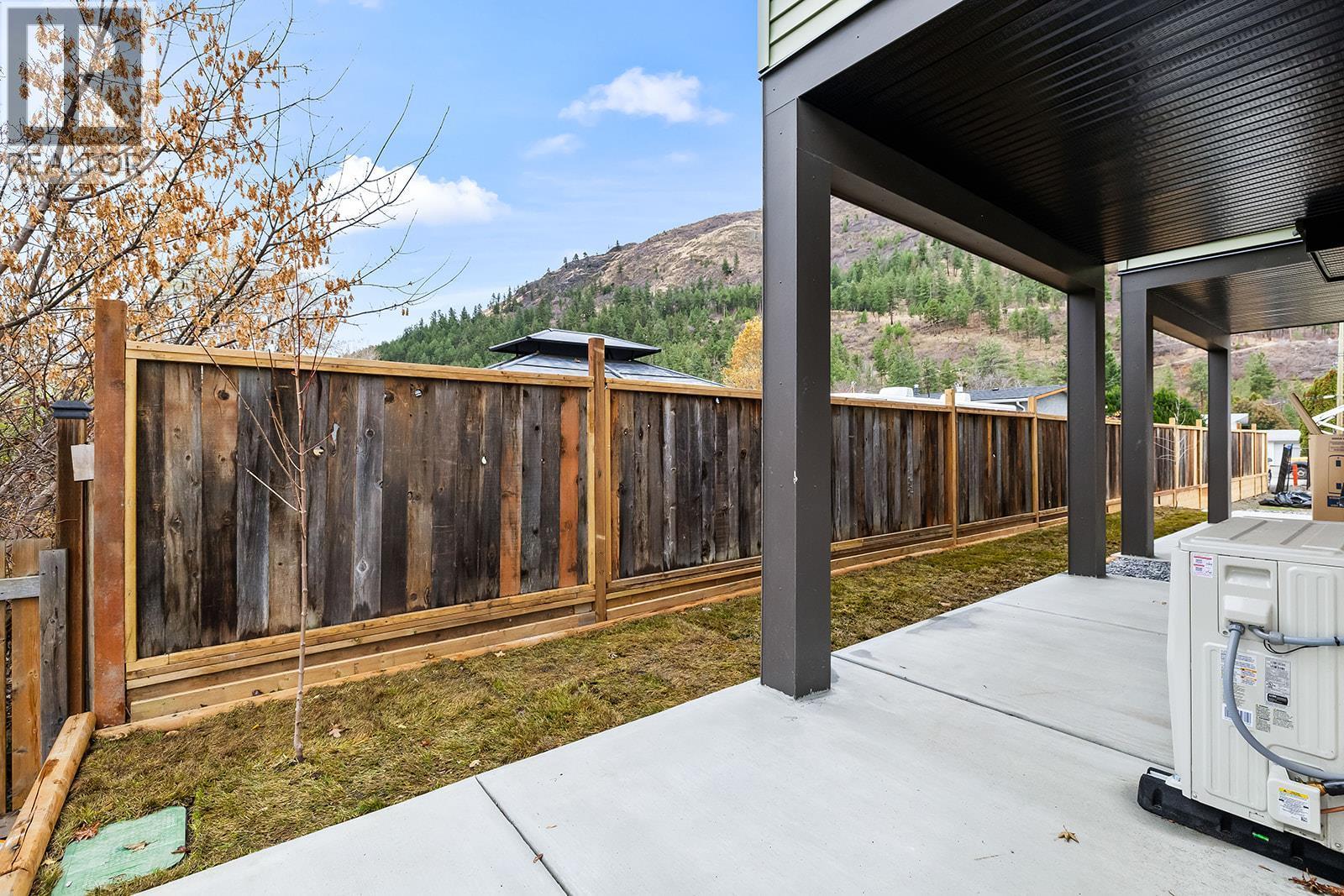 2711 Hewl Road, West Kelowna, BC - Outdoor With Deck Patio Veranda With Exterior