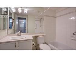 Ensuite bath. -