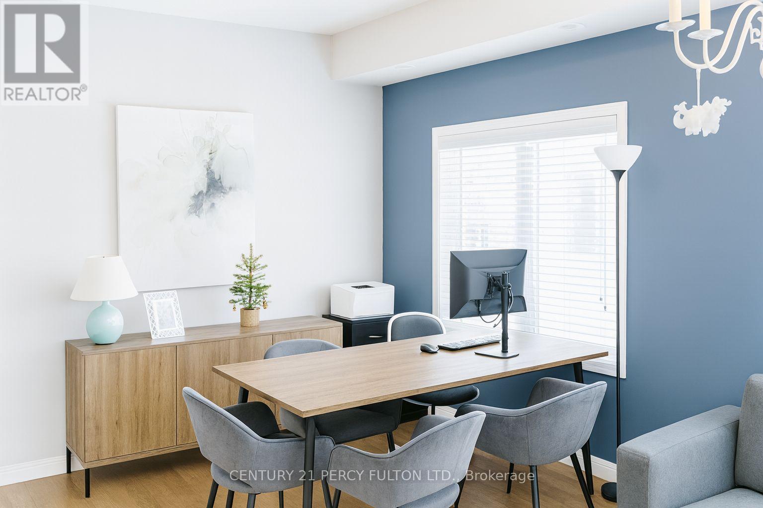 257 - 19 Coneflower Crescent, Toronto, ON - Indoor Photo Showing Other Room