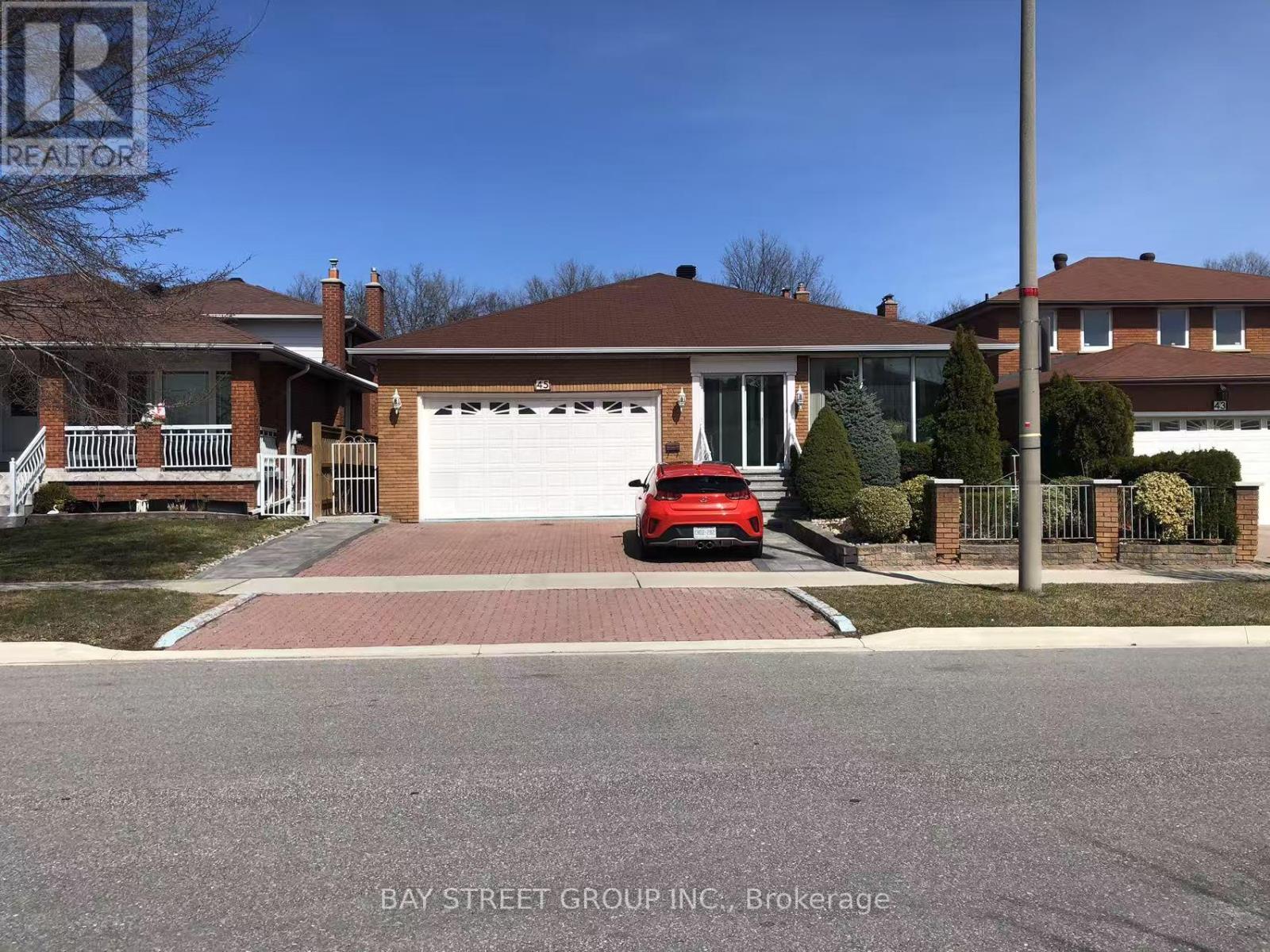 Room2 - 45 Pineway Boulevard, Toronto, ON - Outdoor With Facade