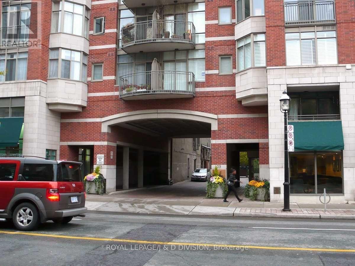 407 - 39 Jarvis Street, Toronto, ON - Outdoor With Balcony With Facade