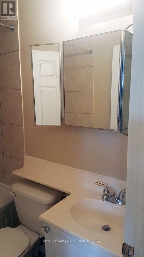 407 - 39 Jarvis Street, Toronto, ON - Indoor Photo Showing Bathroom