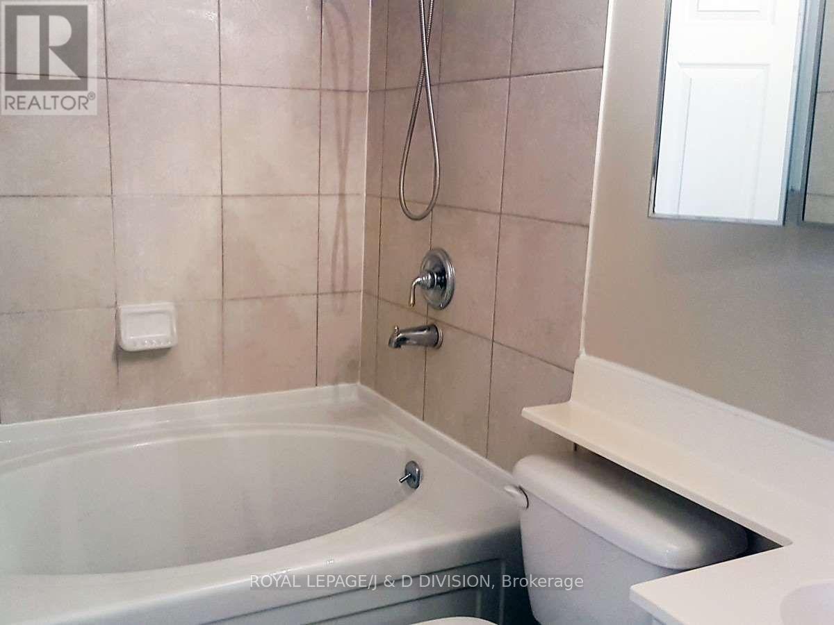 407 - 39 Jarvis Street, Toronto, ON - Indoor Photo Showing Bathroom