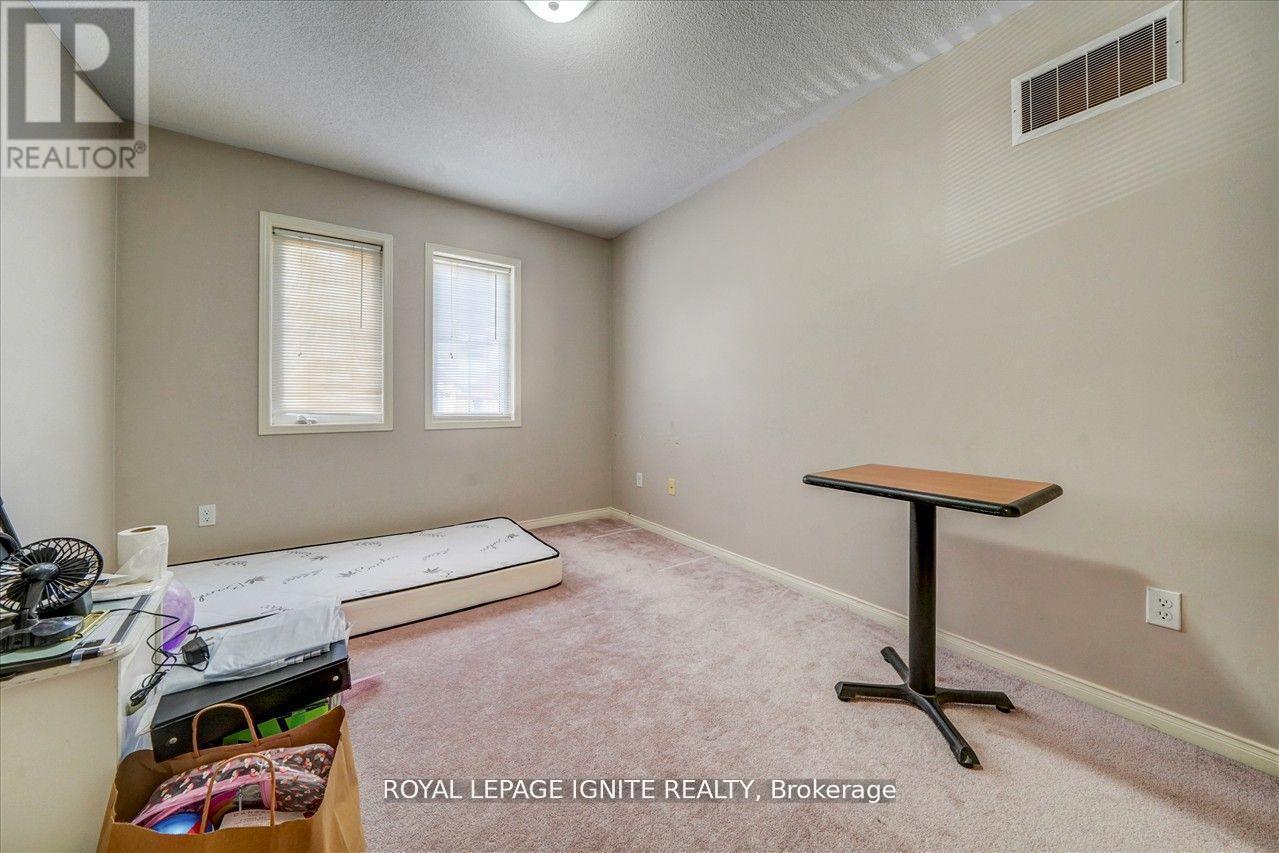 94 Gillett Drive, Ajax, ON - Indoor Photo Showing Other Room