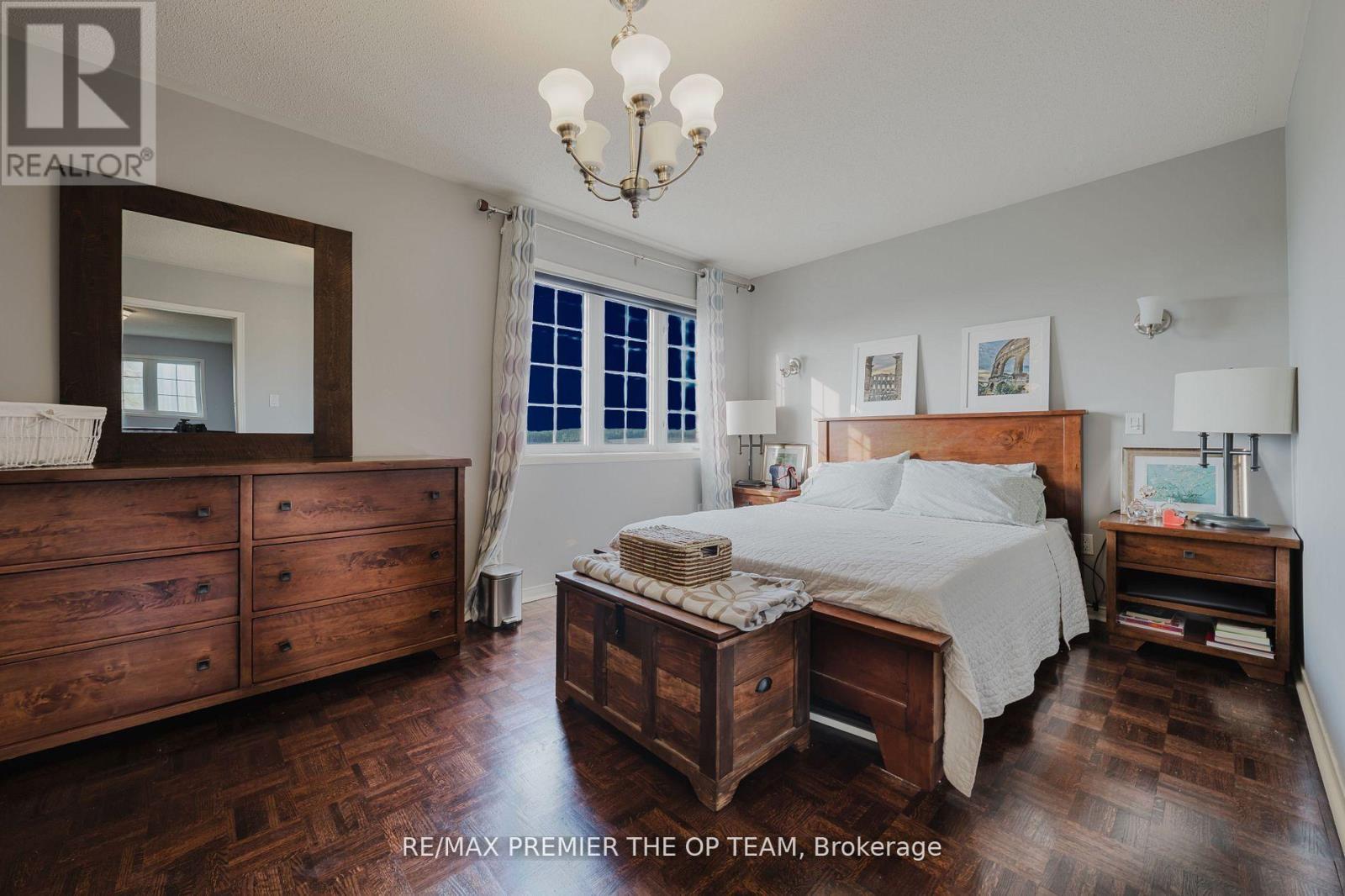 50 Beaverbrook Crescent, Vaughan, ON - Indoor Photo Showing Bedroom