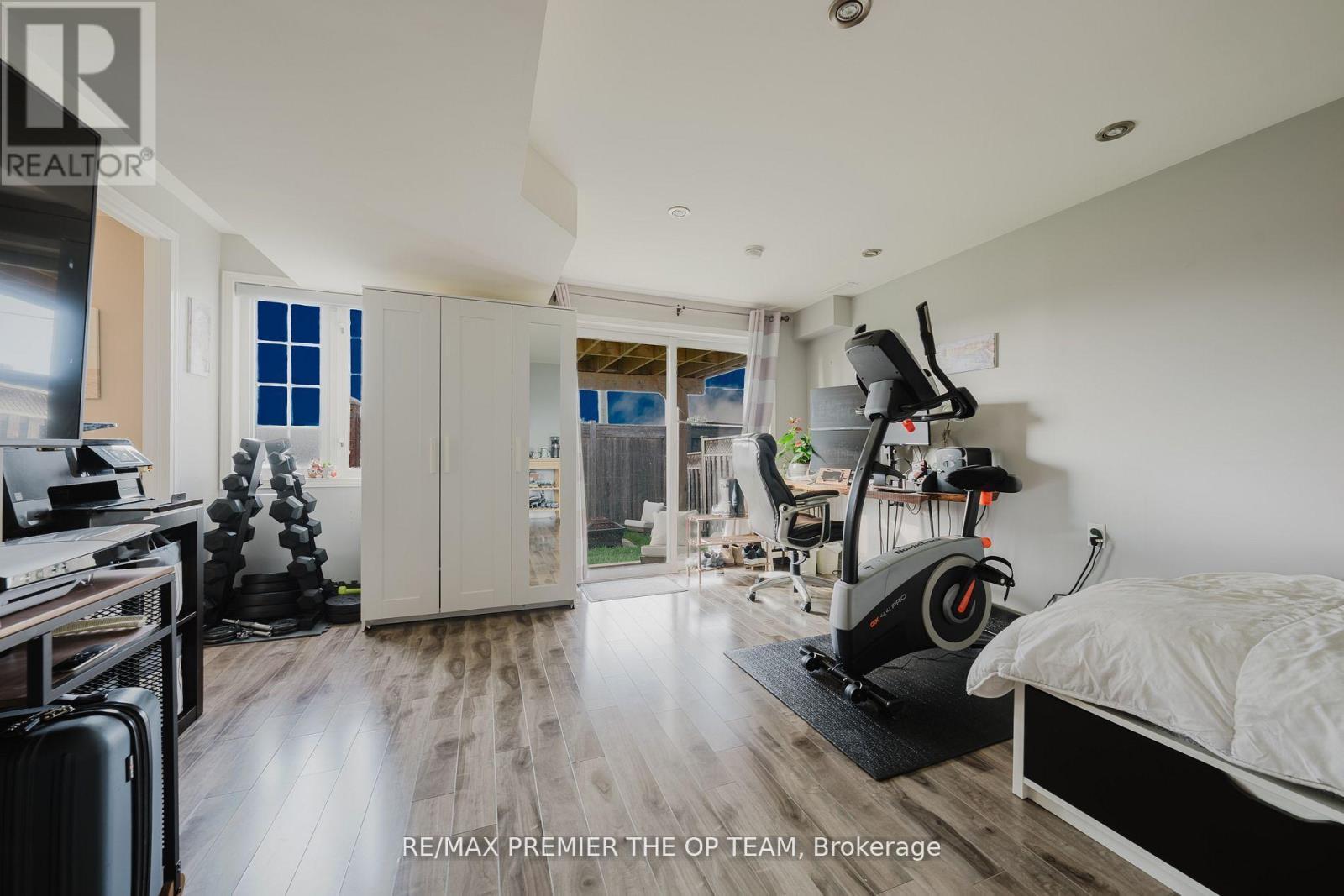 50 Beaverbrook Crescent, Vaughan, ON - Indoor Photo Showing Gym Room