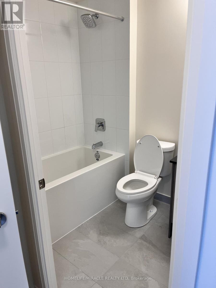 1407 - 27 Korda Gate, Vaughan, ON - Indoor Photo Showing Bathroom