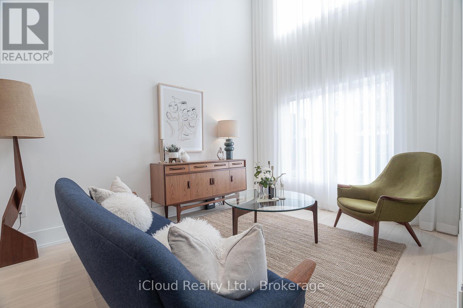 5389 Kindos Street, Burlington, ON - Indoor