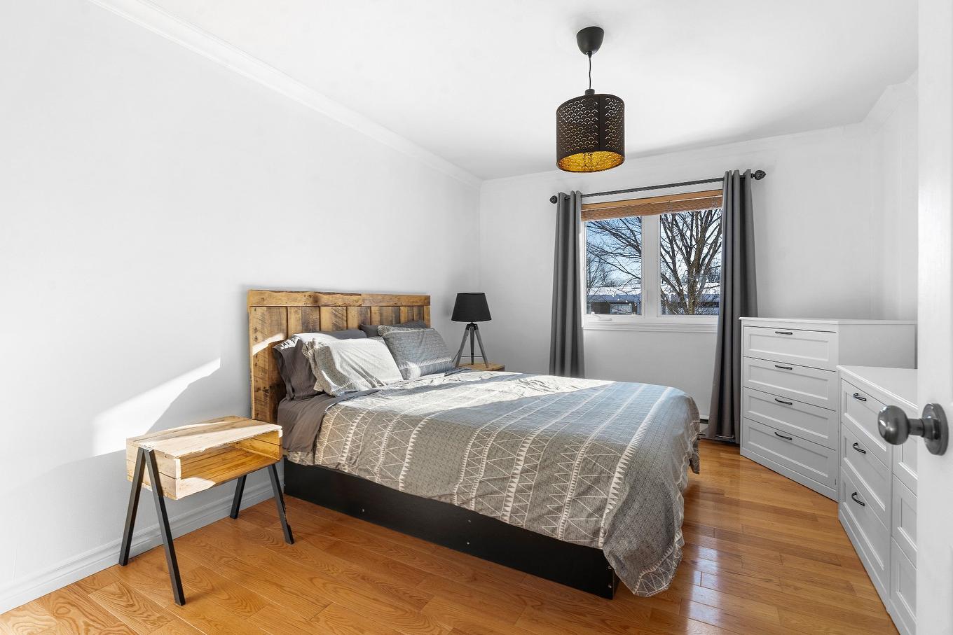 Chambre à coucher principale - 1438 Rue Éliot, Québec (La Haute-Saint-Charles), QC - Indoor Photo Showing Bedroom