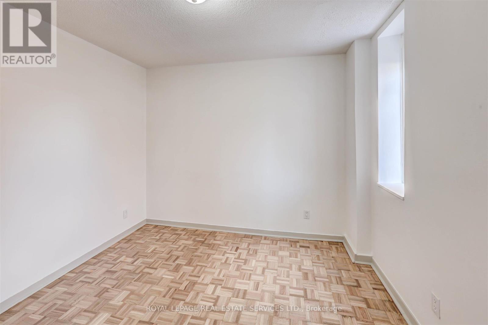 102 - 1530 King Street W, Toronto, ON - Indoor Photo Showing Other Room