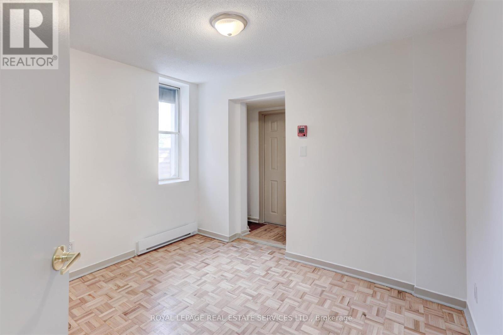 102 - 1530 King Street W, Toronto, ON - Indoor Photo Showing Other Room