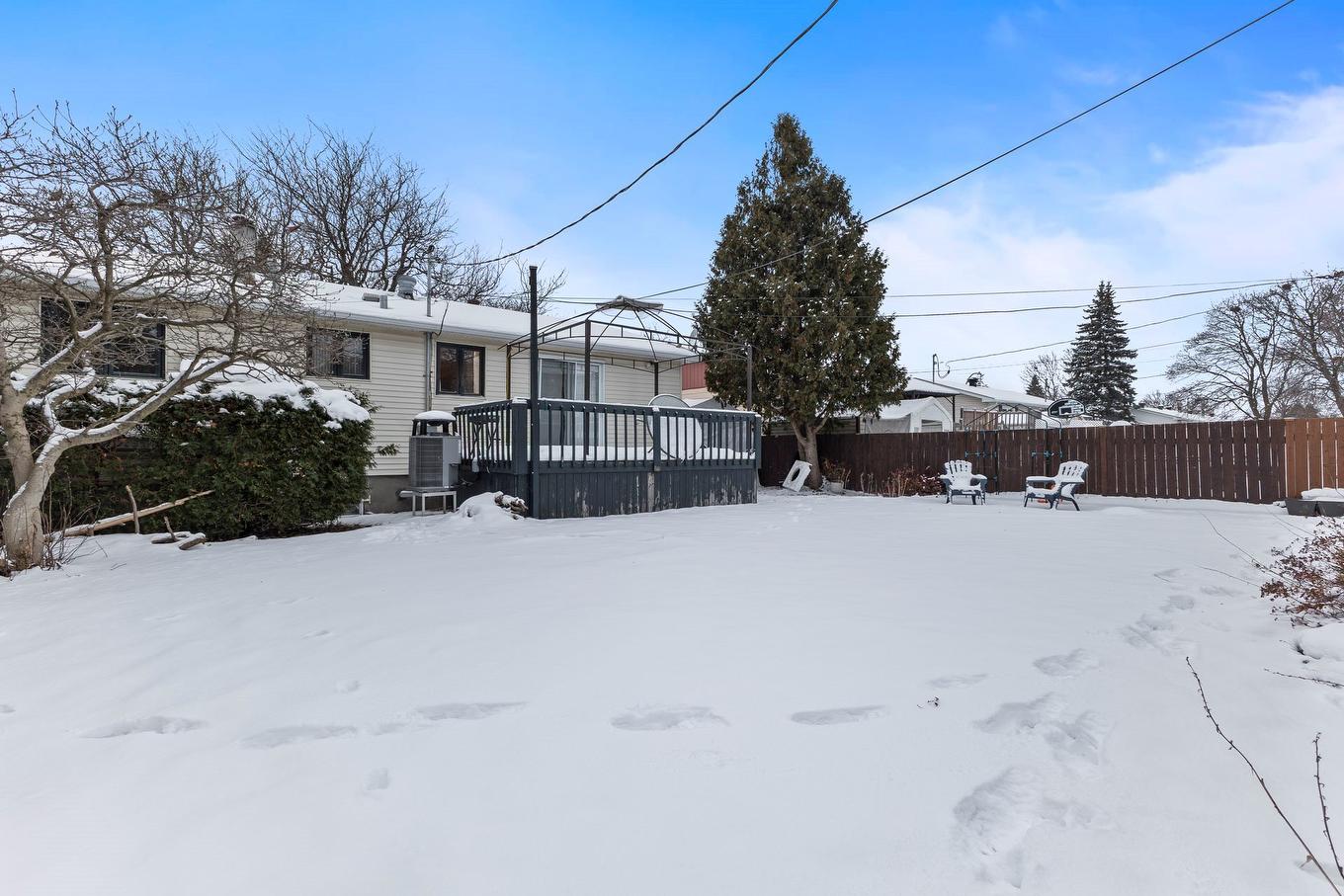 Cour - 614 Rue Gratien, Laval (Fabreville), QC - Outdoor