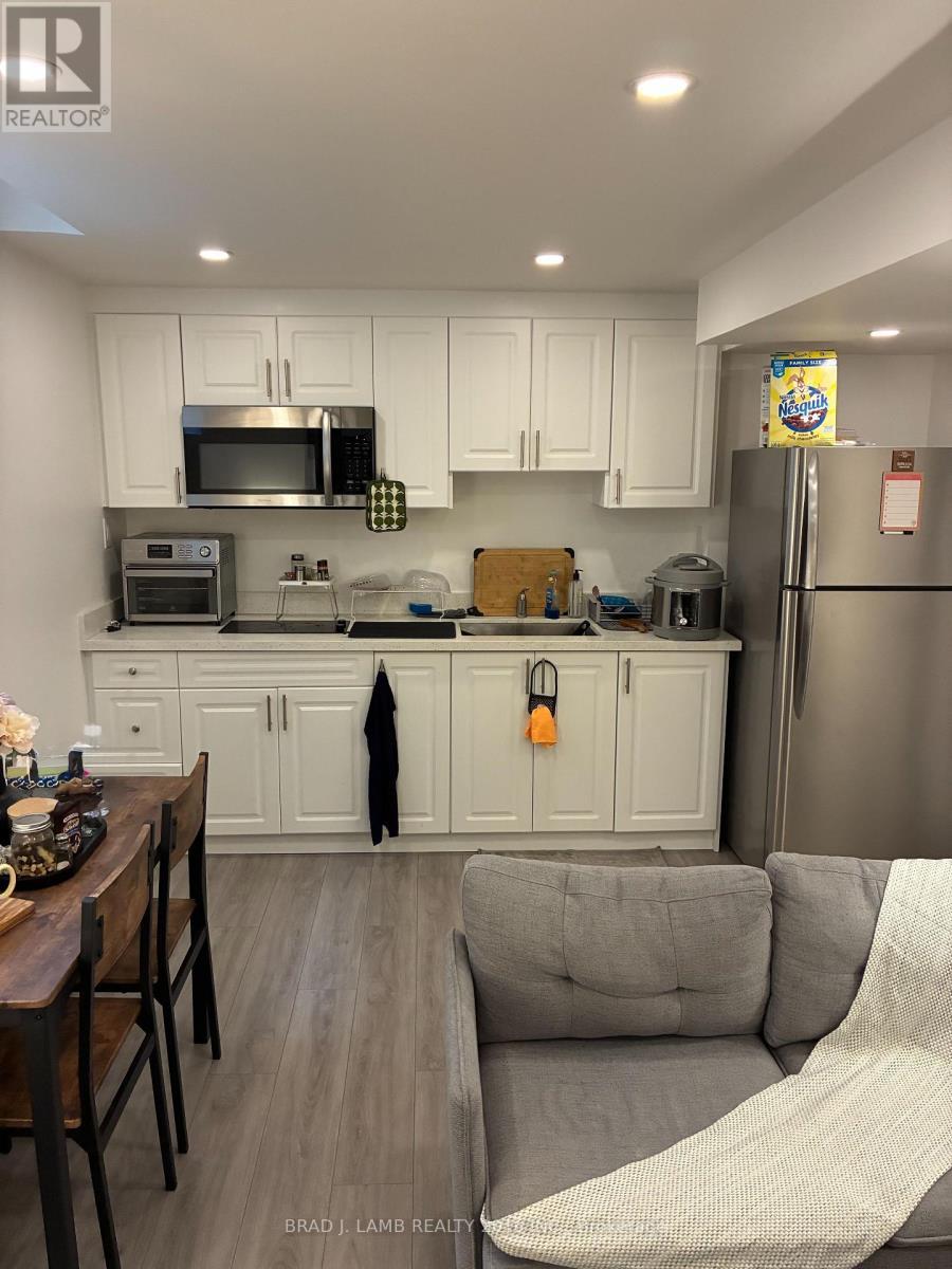 Bsmt - 922 Mays Crescent, Mississauga, ON - Indoor Photo Showing Kitchen With Double Sink