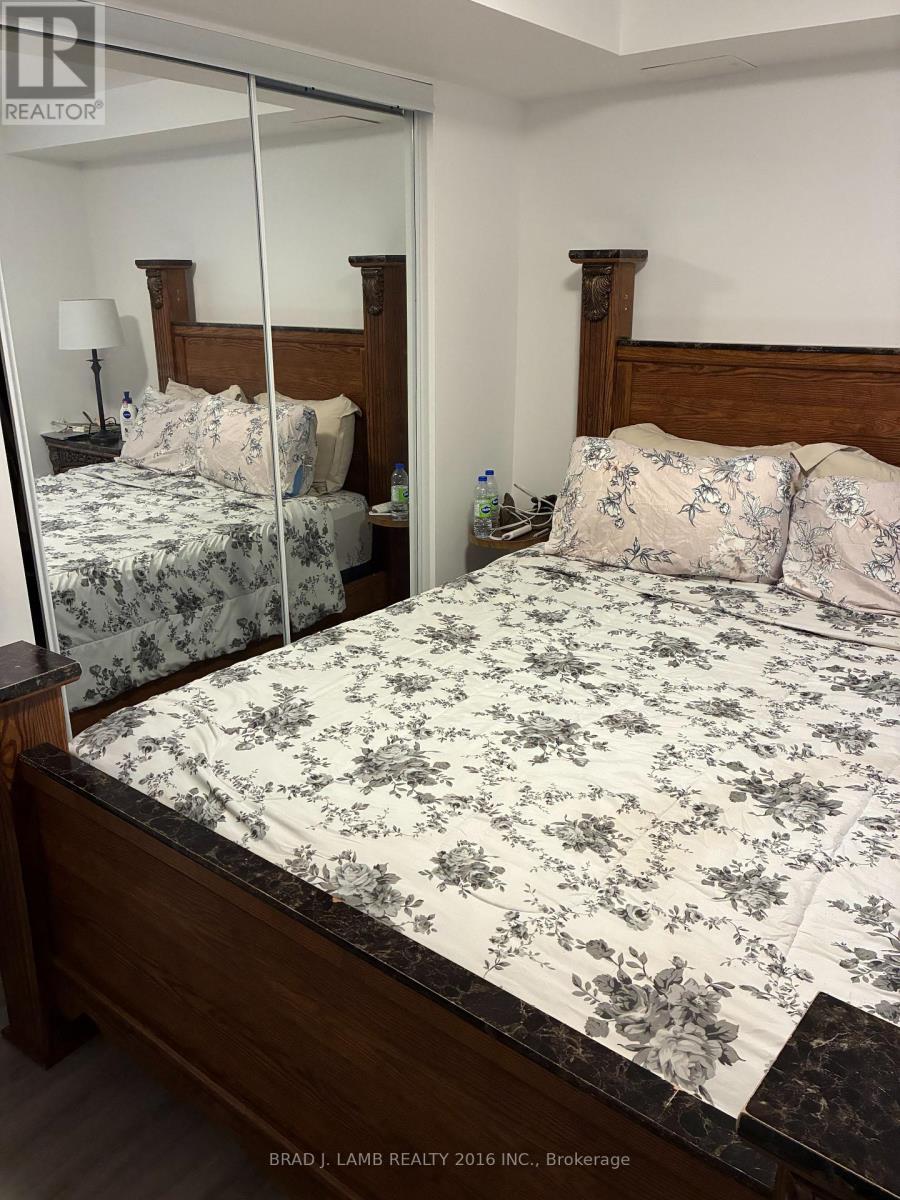 Bsmt - 922 Mays Crescent, Mississauga, ON - Indoor Photo Showing Bedroom