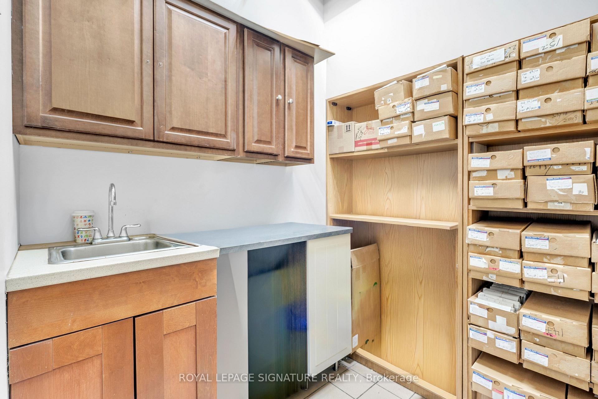 5-3155 Eglinton Avenue E, Toronto, ON