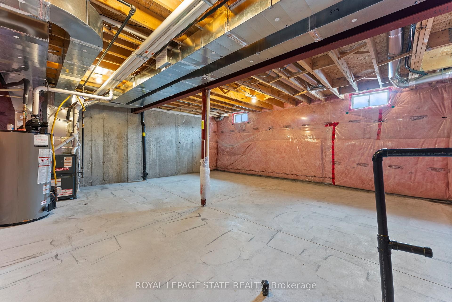 68 Dodman Crescent, Hamilton, ON - Indoor Photo Showing Basement