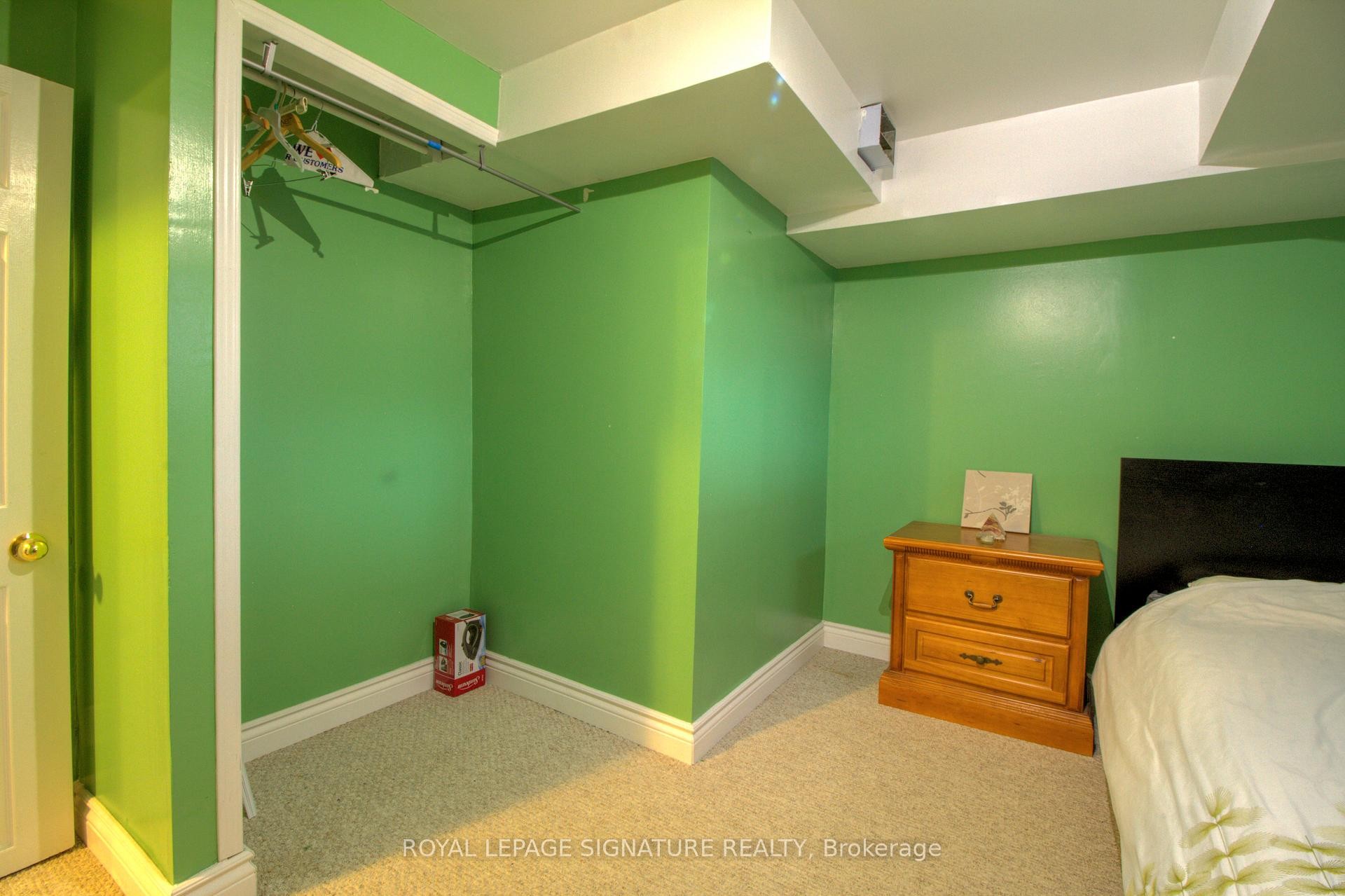 Bsmt-2015 Fontwell Crescent, Mississauga, ON