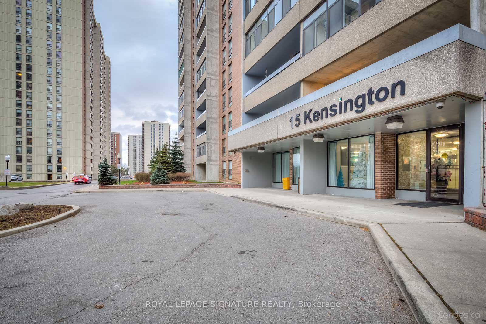209-15 Kensington Road, Brampton, ON - Outdoor With Facade