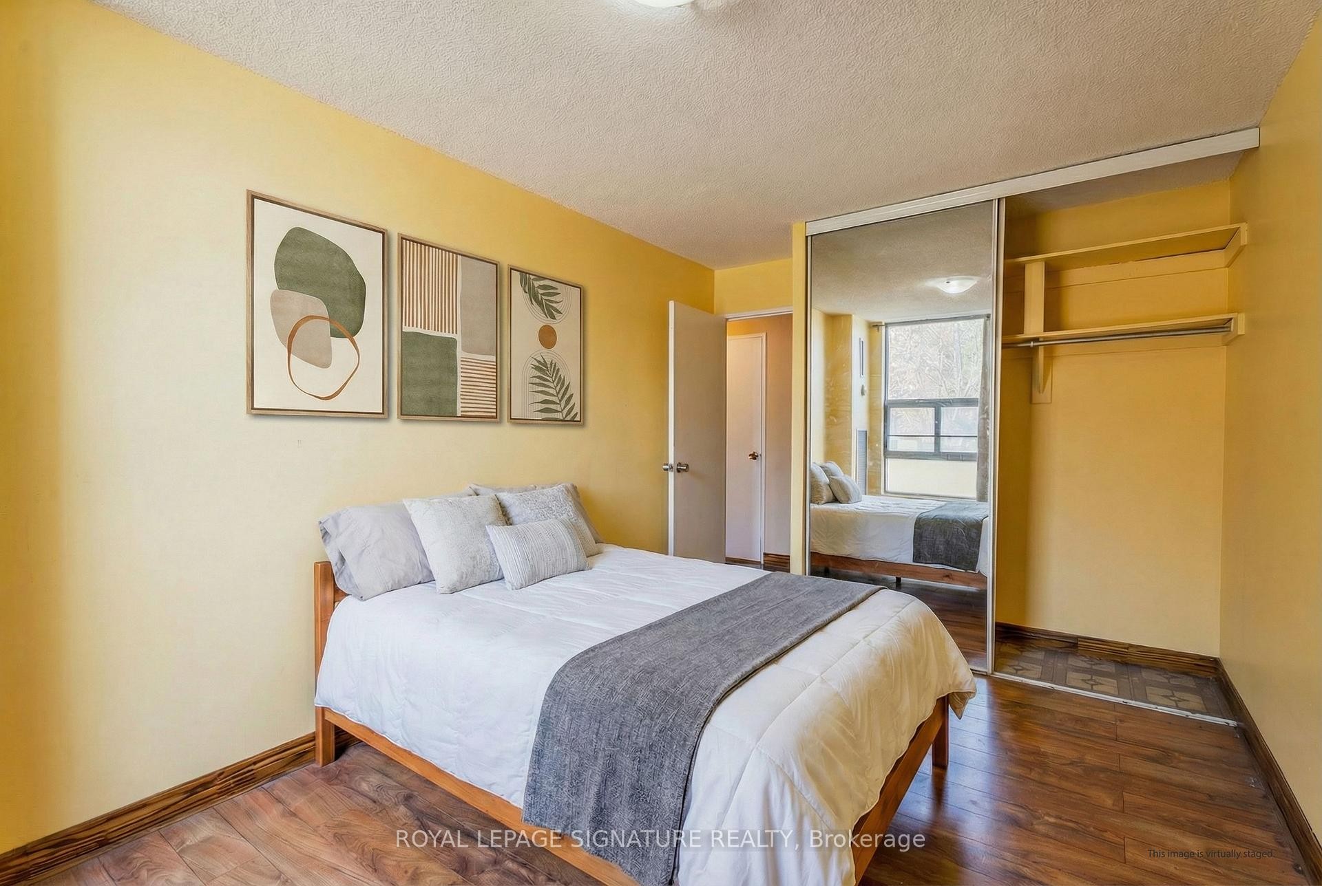 209-15 Kensington Road, Brampton, ON - Indoor Photo Showing Bedroom