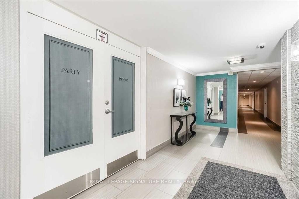 209-15 Kensington Road, Brampton, ON - Indoor Photo Showing Other Room