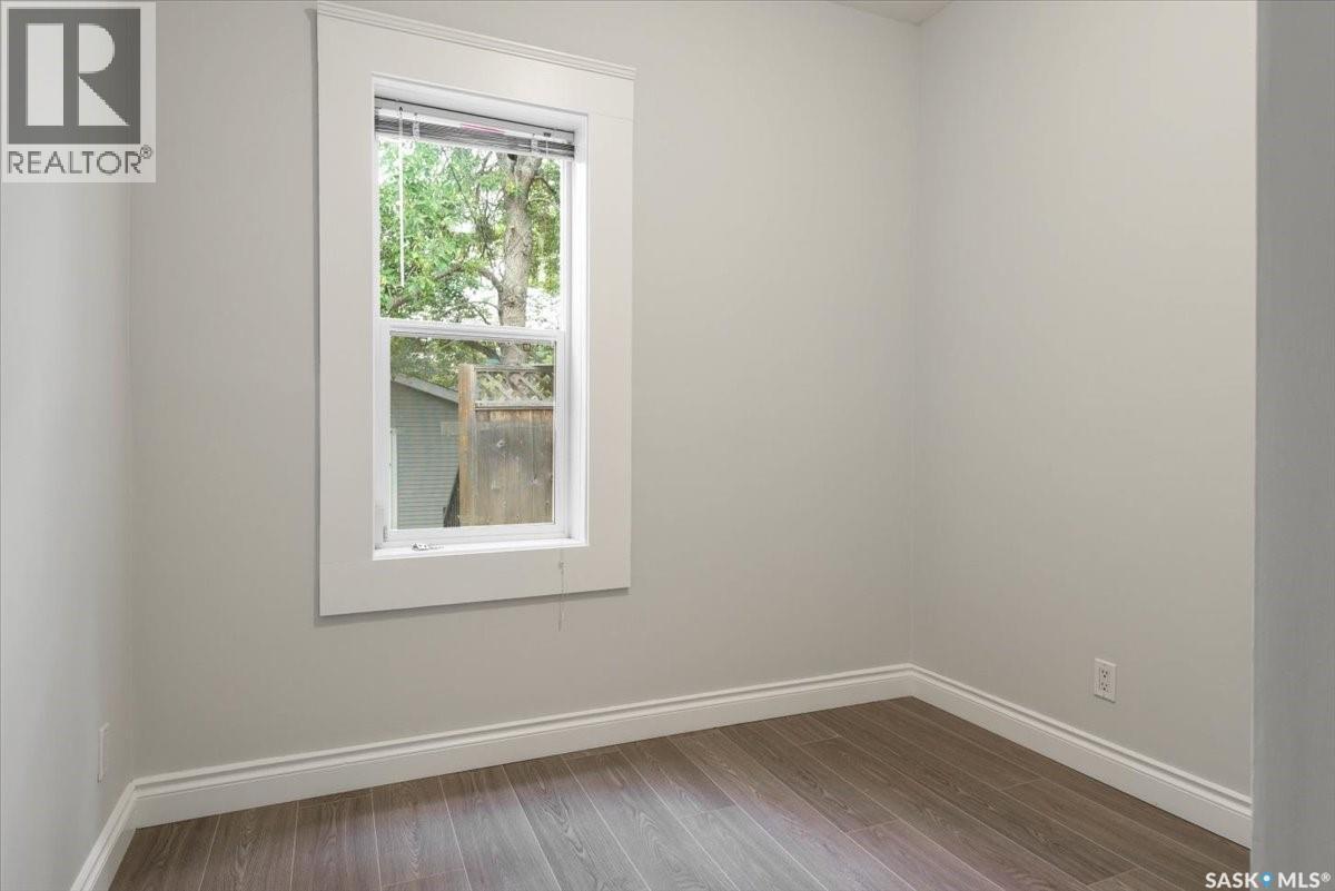 2156 Queen Street, Regina, SK - Indoor Photo Showing Other Room