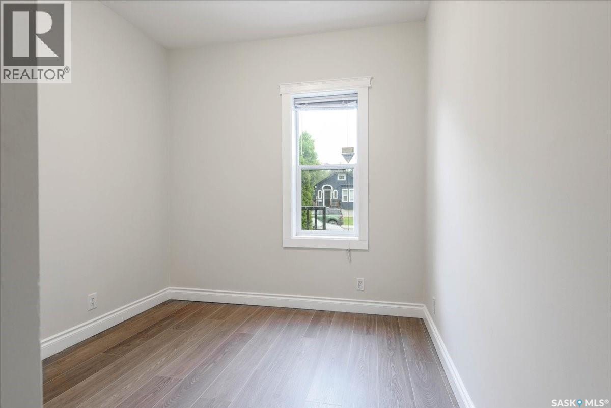 2156 Queen Street, Regina, SK - Indoor Photo Showing Other Room